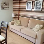 Apartment Dezamar *