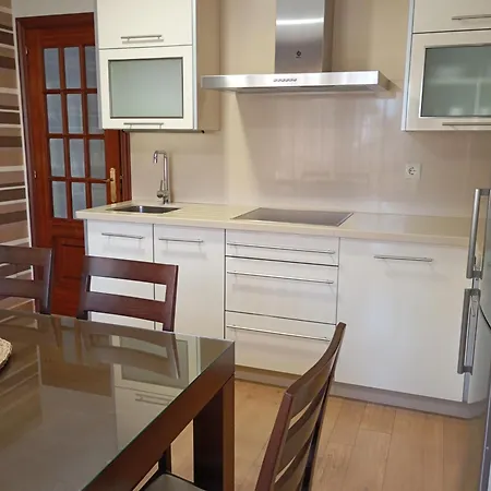 Apartament Dezamar